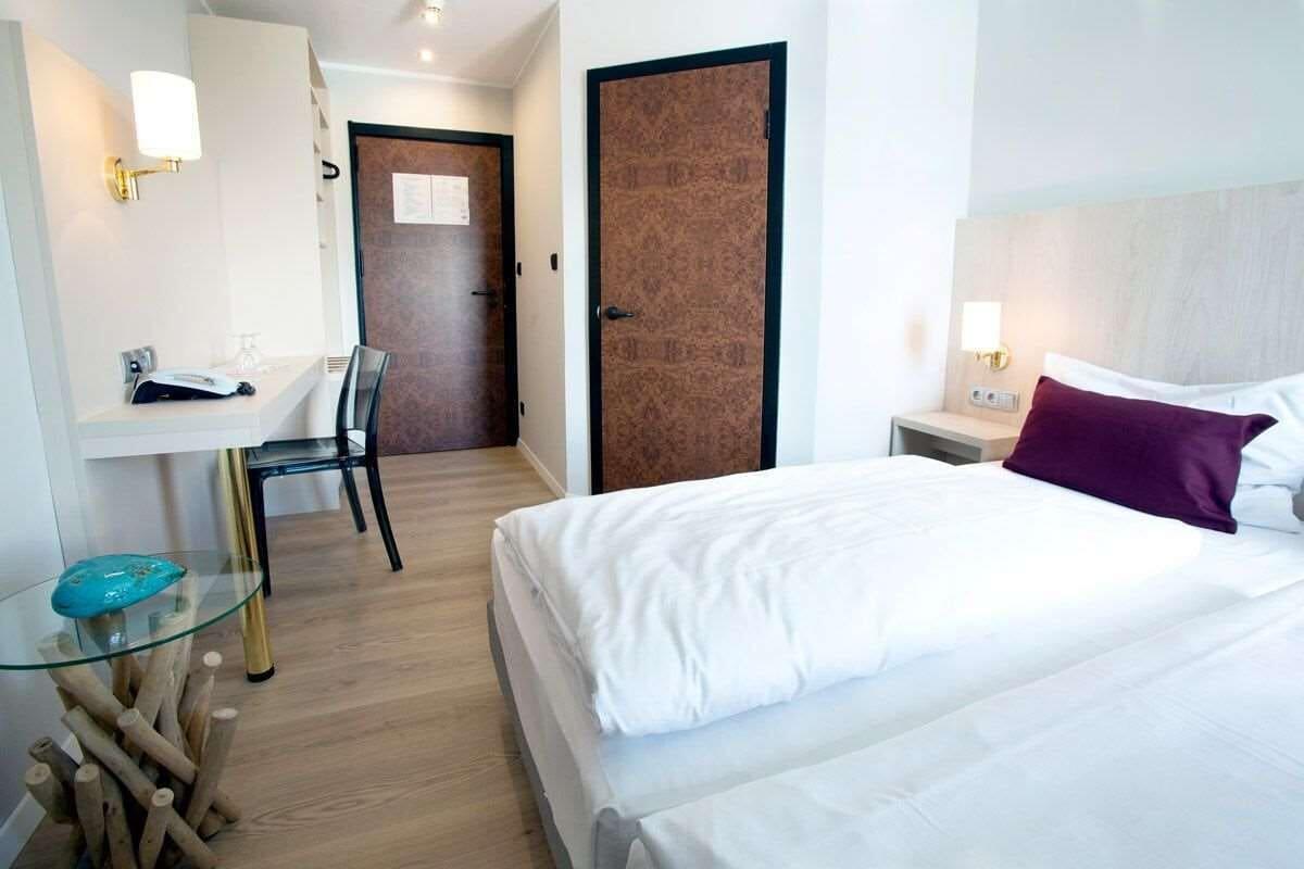 Nautic Hotel Bremerhaven Buitenkant foto